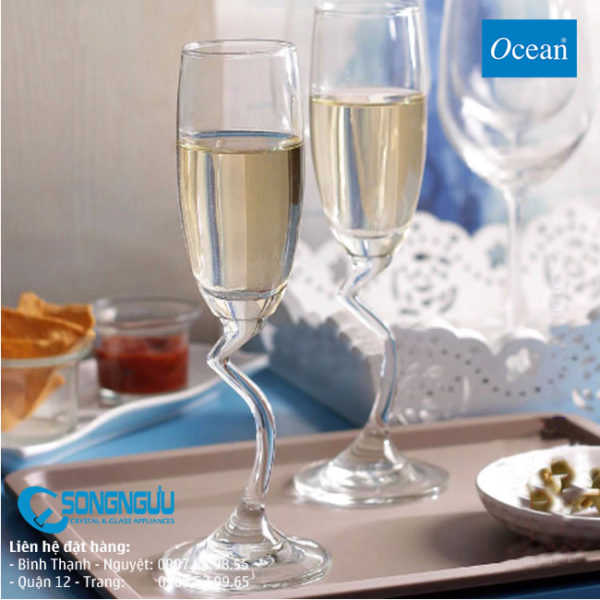 LY CÓ CHÂN FLUTE CHAMPANGE 165ml
